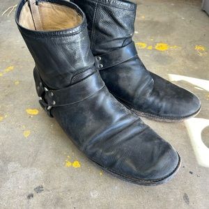 Men’s black leather moto Frye boots